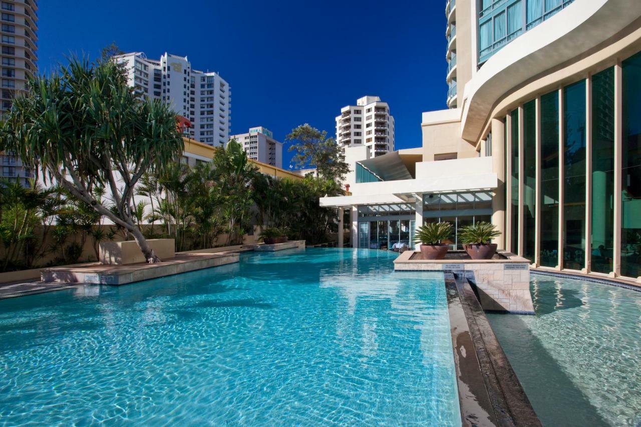 Legends 1 Bedroom Spa Suite - We Accommodate Gold Coast Esterno foto