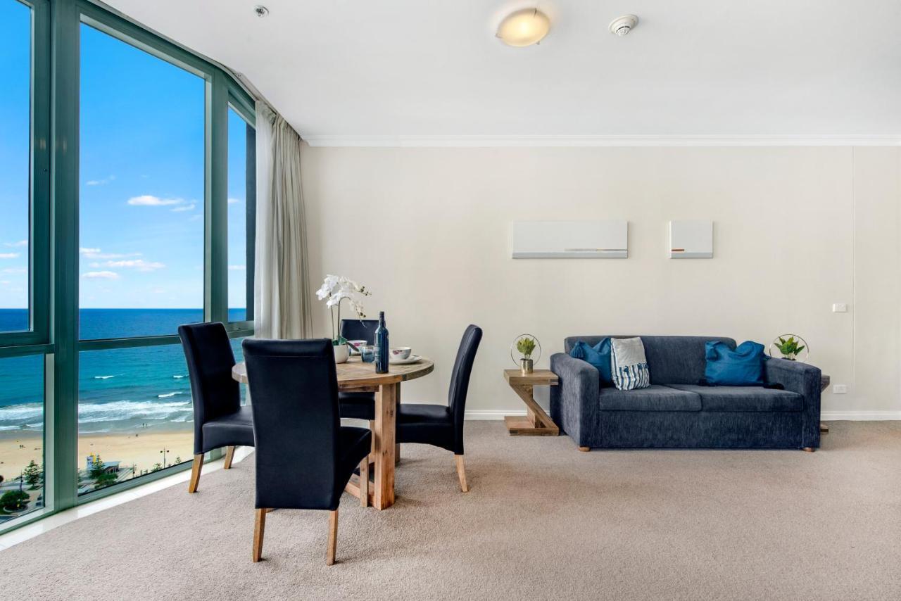 Legends 1 Bedroom Spa Suite - We Accommodate Gold Coast Esterno foto